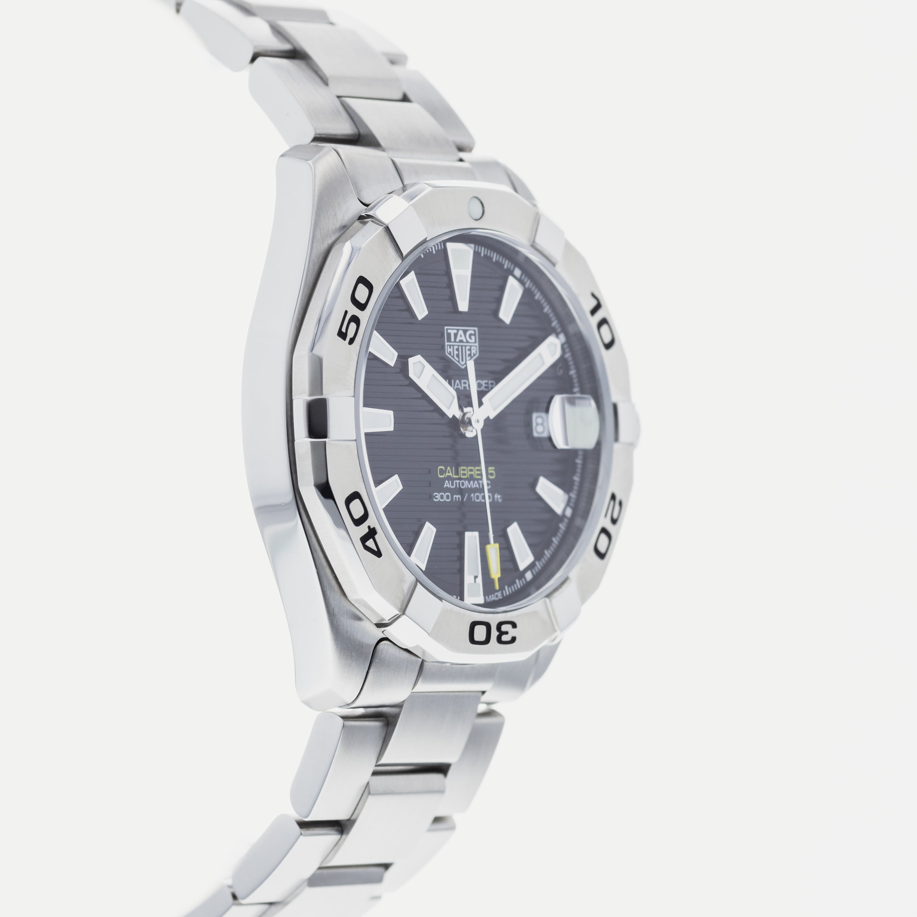 TAG Heuer Aquaracer 300M Calibre 5 WBD2110-0 – HODINKEE Shop