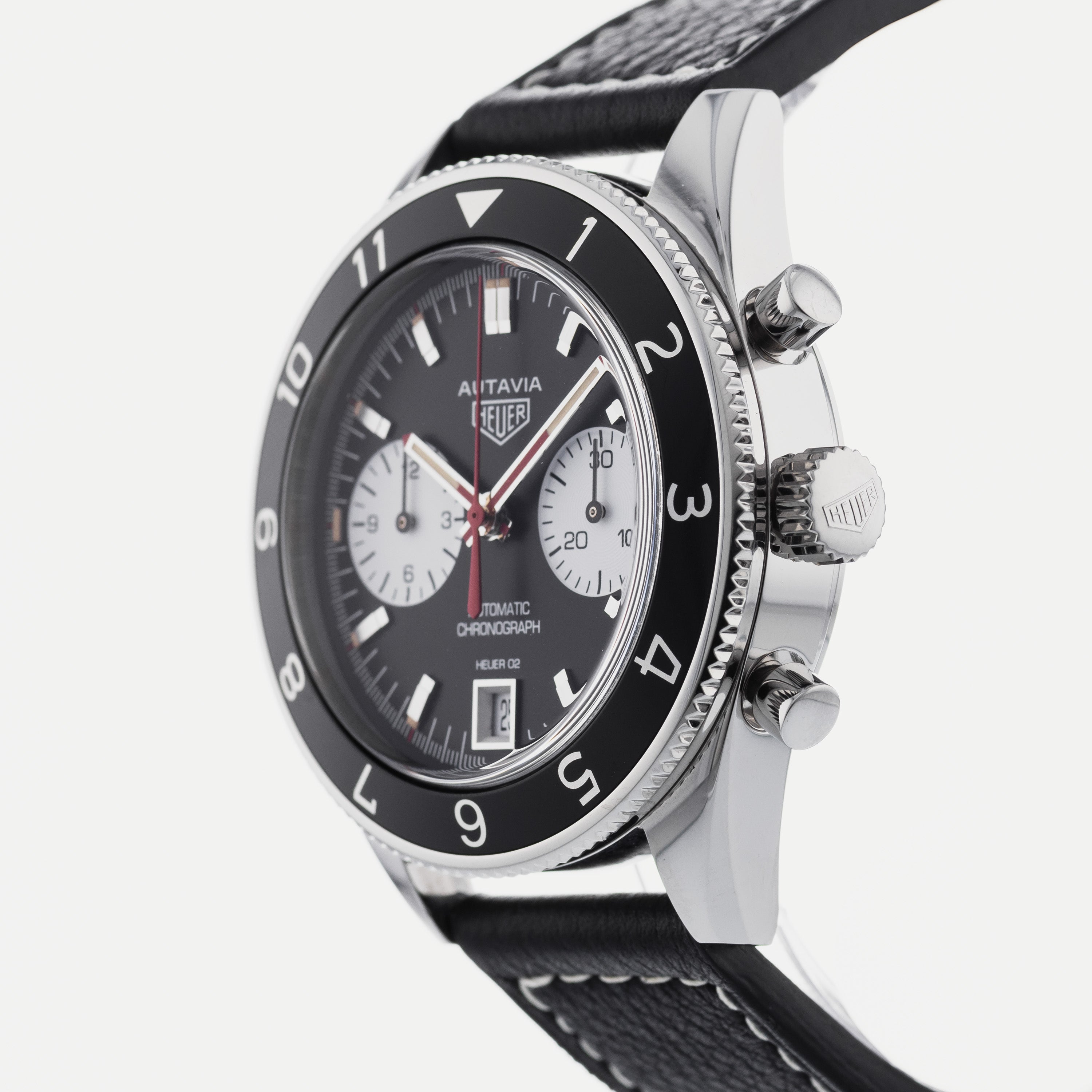 TAG Heuer Autavia Heritage Viceroy 1972 Re Edition CBE2118 HODINKEE Shop