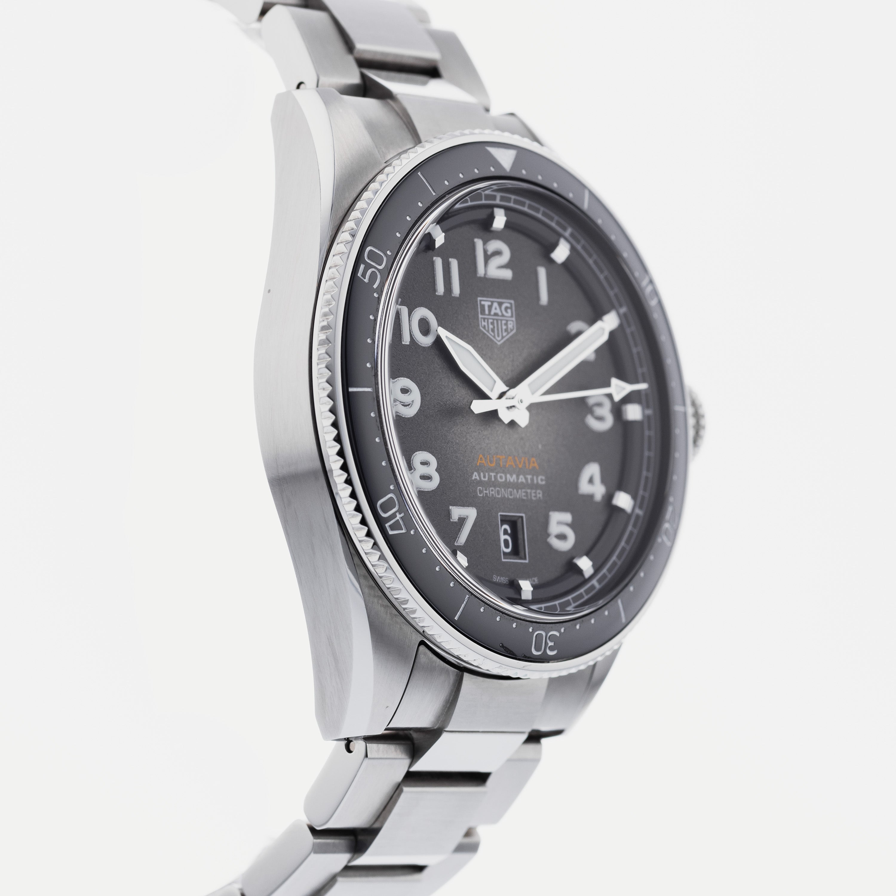 TAG Heuer Autavia Calibre 5 WBE5114 HODINKEE Shop