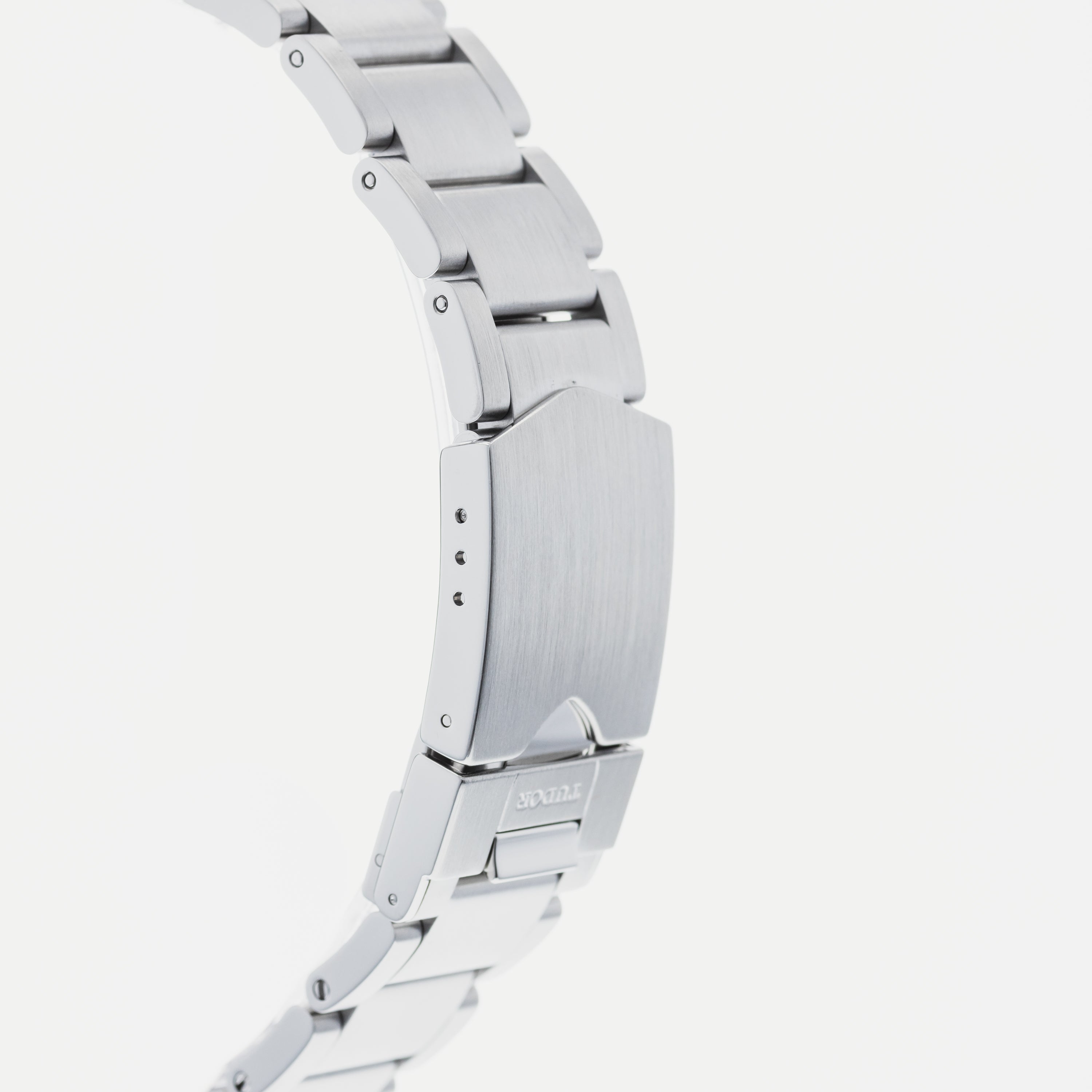 Tudor 79220 bracelet top