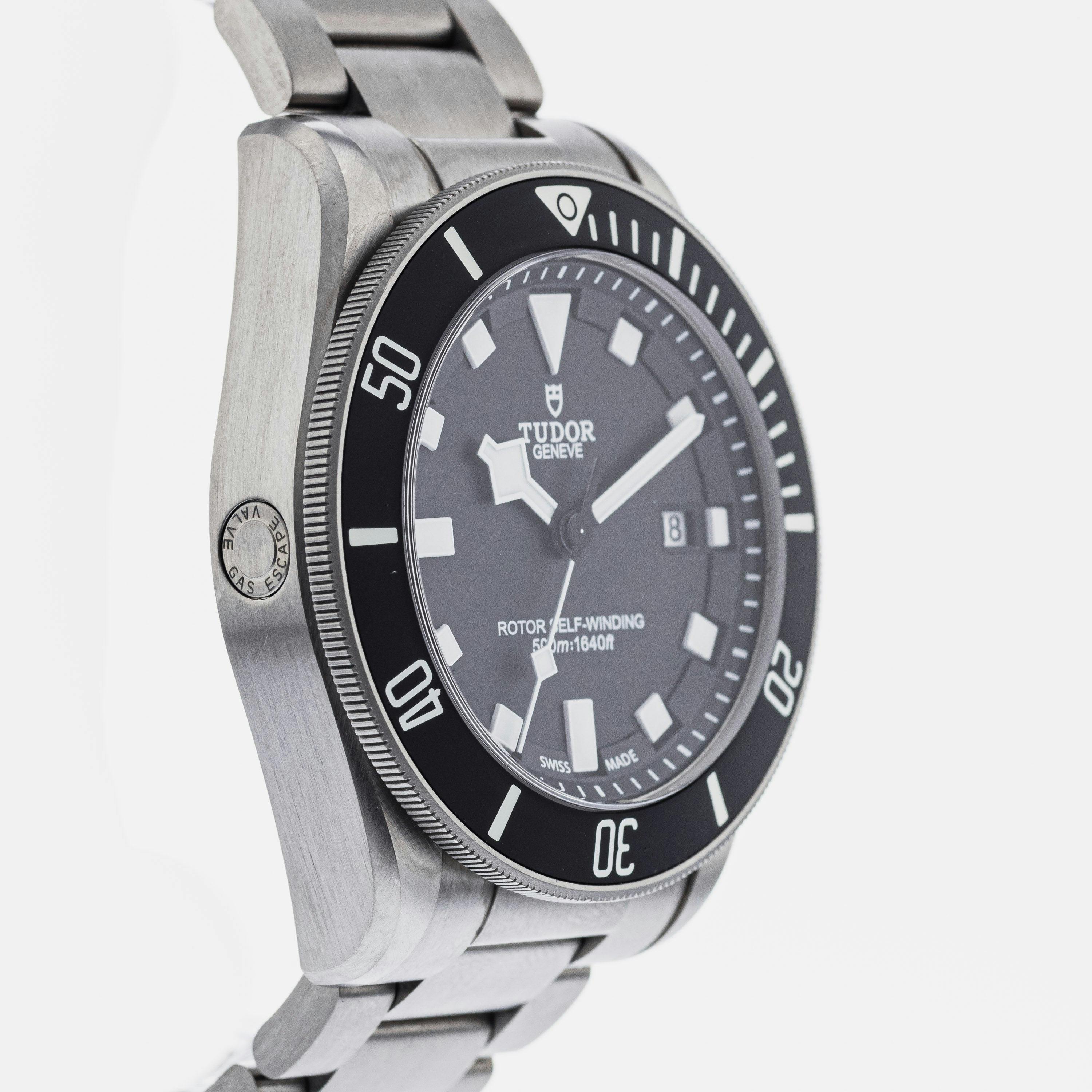Tudor Pelagos 25500TN – HODINKEE Shop