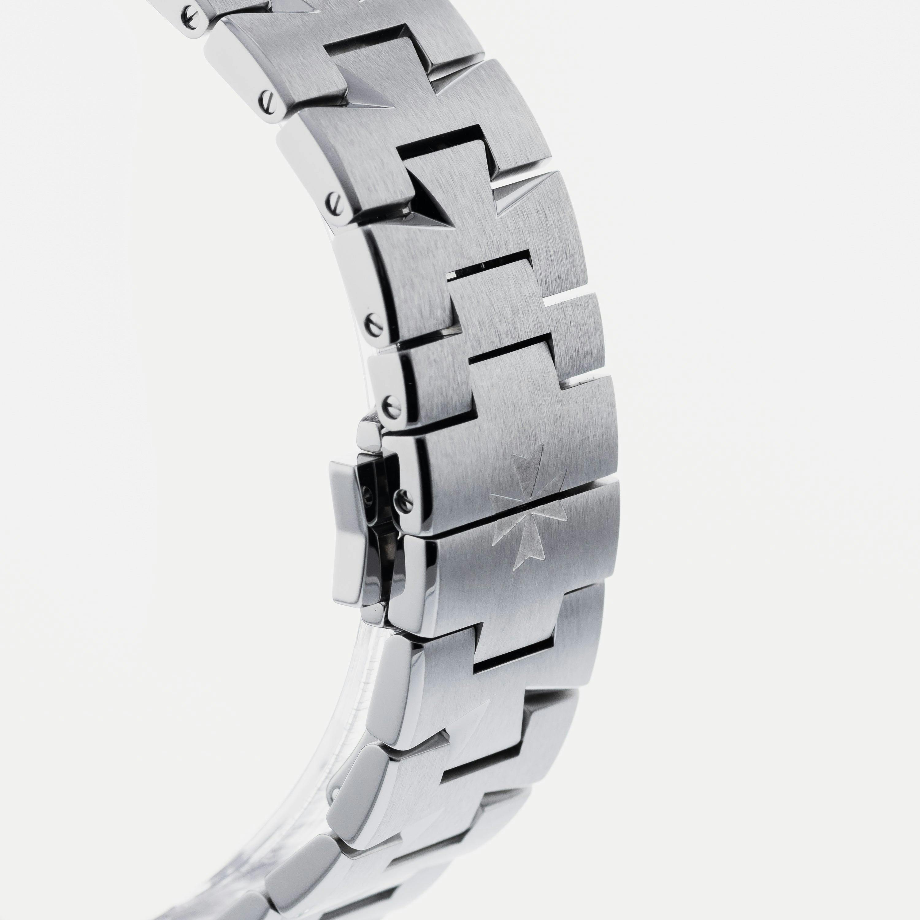 Vacheron Constantin Overseas 47040 – HODINKEE Shop