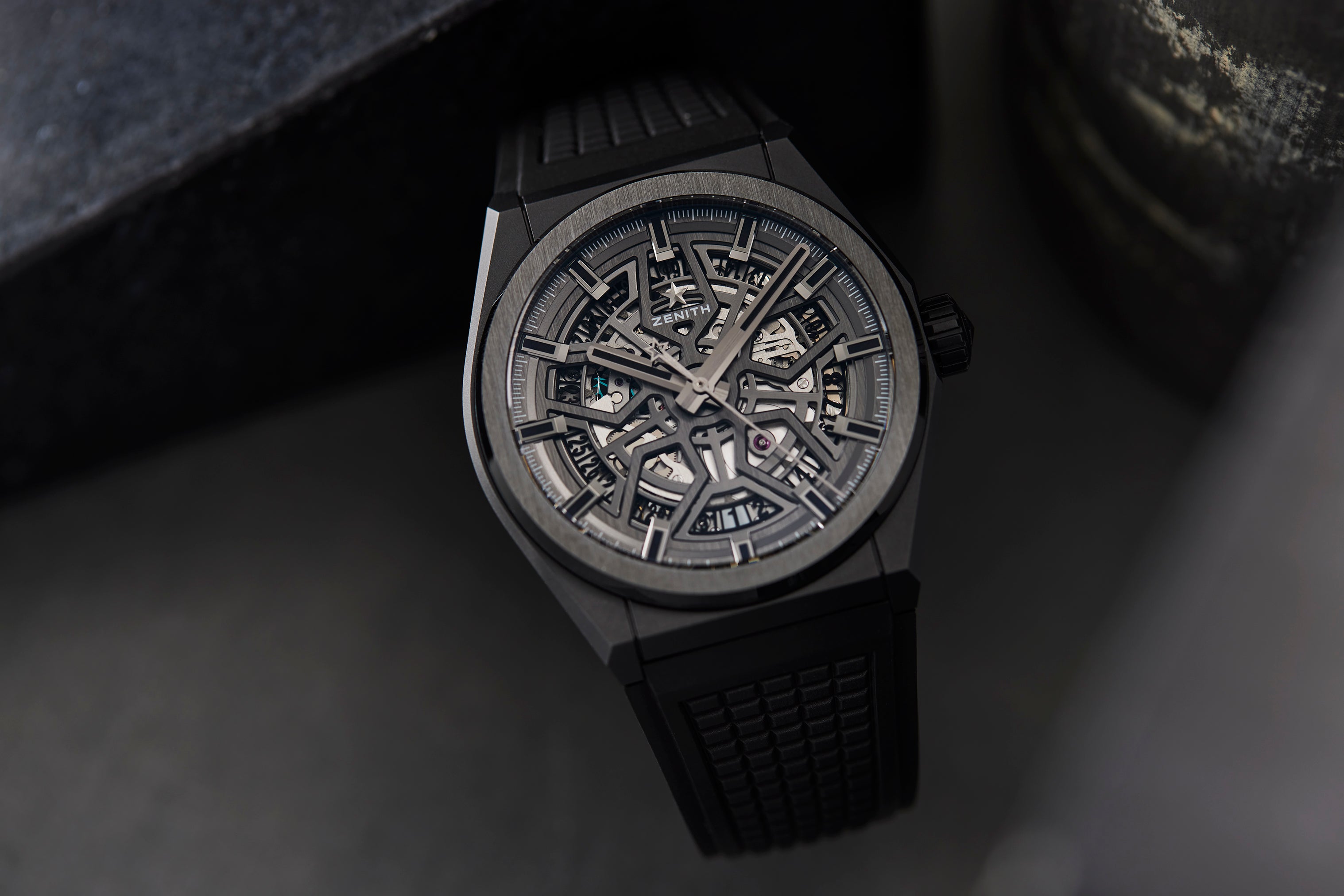 Zenith Defy Classic Black Ceramic – HODINKEE Shop - Main Image