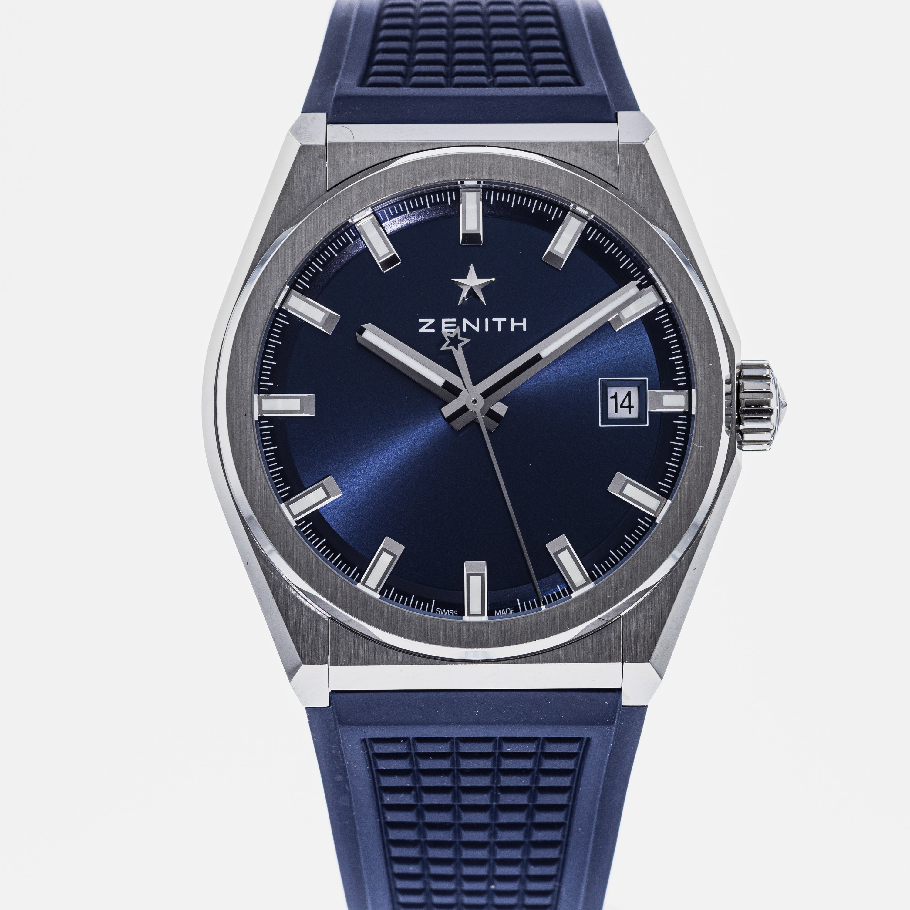 Zenith Defy Classic 95.9000.670 – HODINKEE Shop