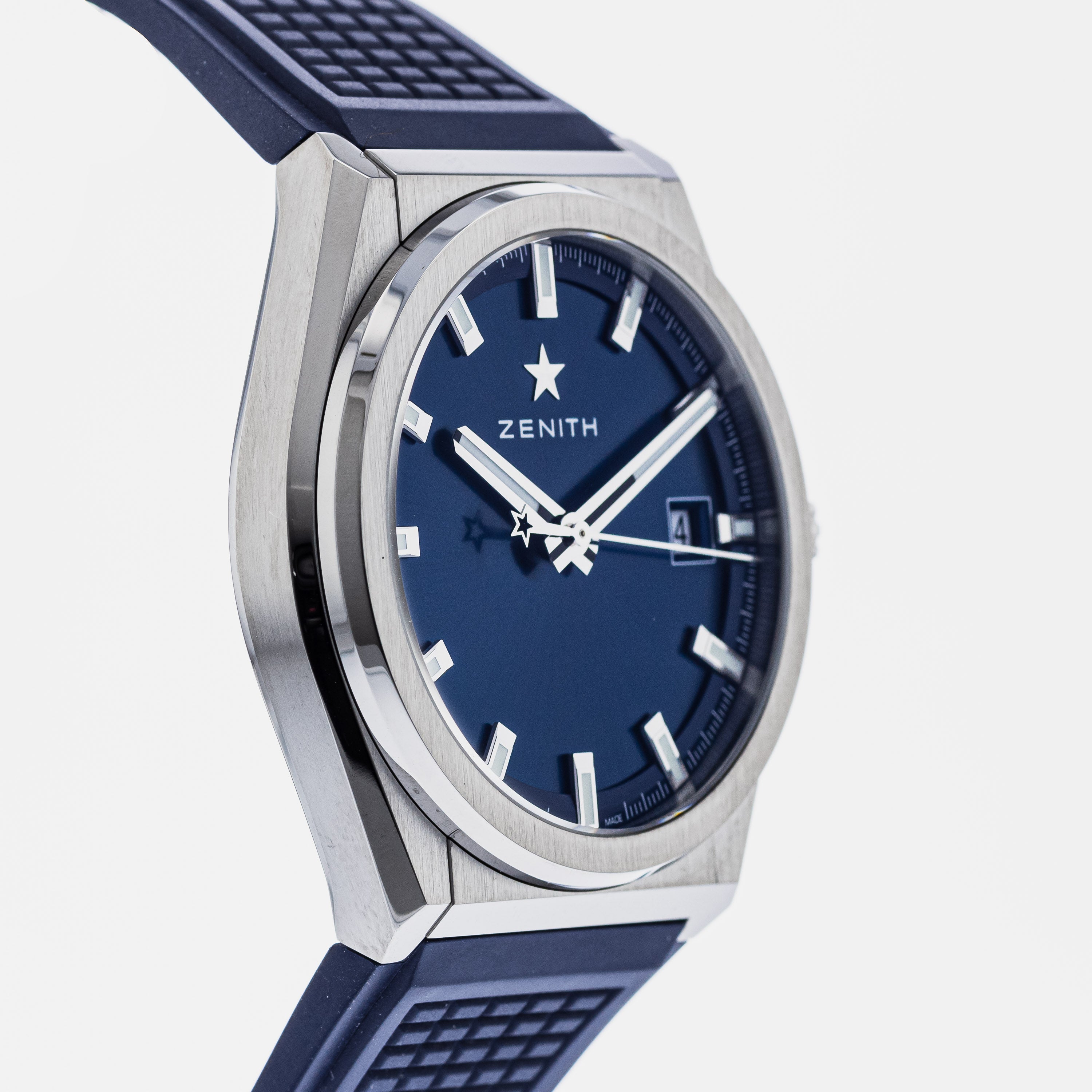 Zenith Defy Classic 95.9000.670 – HODINKEE Shop