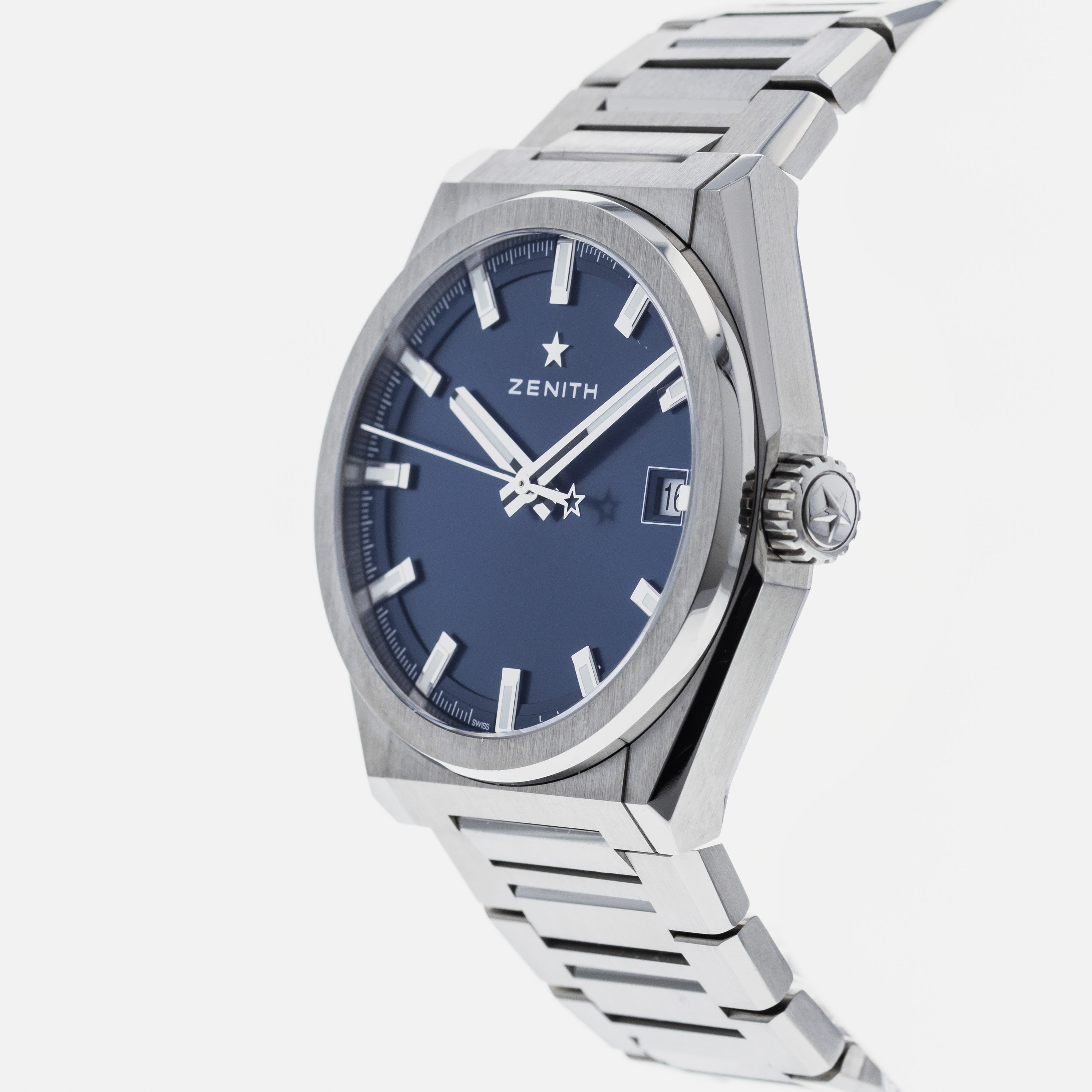 Zenith Defy Classic 95.9000.670 – HODINKEE Shop