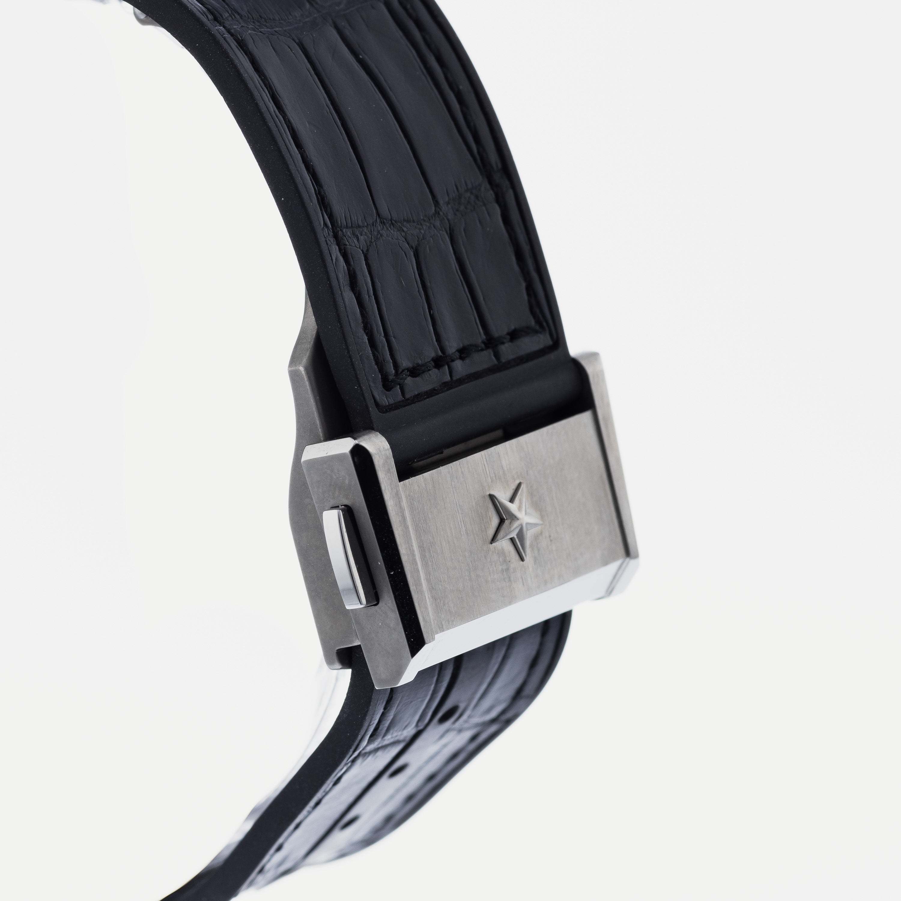 Zenith Defy El Primero 21 95.9000.9004 – HODINKEE Shop